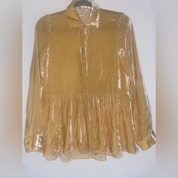 Sundance Tops - Sundance catalog yellow Velvet Button Down 100% SILK Shirt Sz XS EUC Babydoll